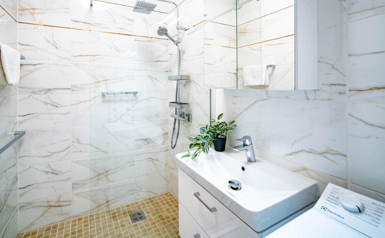 Free Parking Riverwalk Home - 4 Ppl,Wi-Fi,Ac, Tv Βουδαπέστη Εξωτερικό φωτογραφία